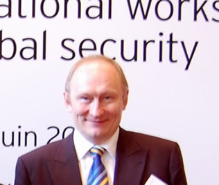 Estonian Def Minister Jaak Aaviksoo